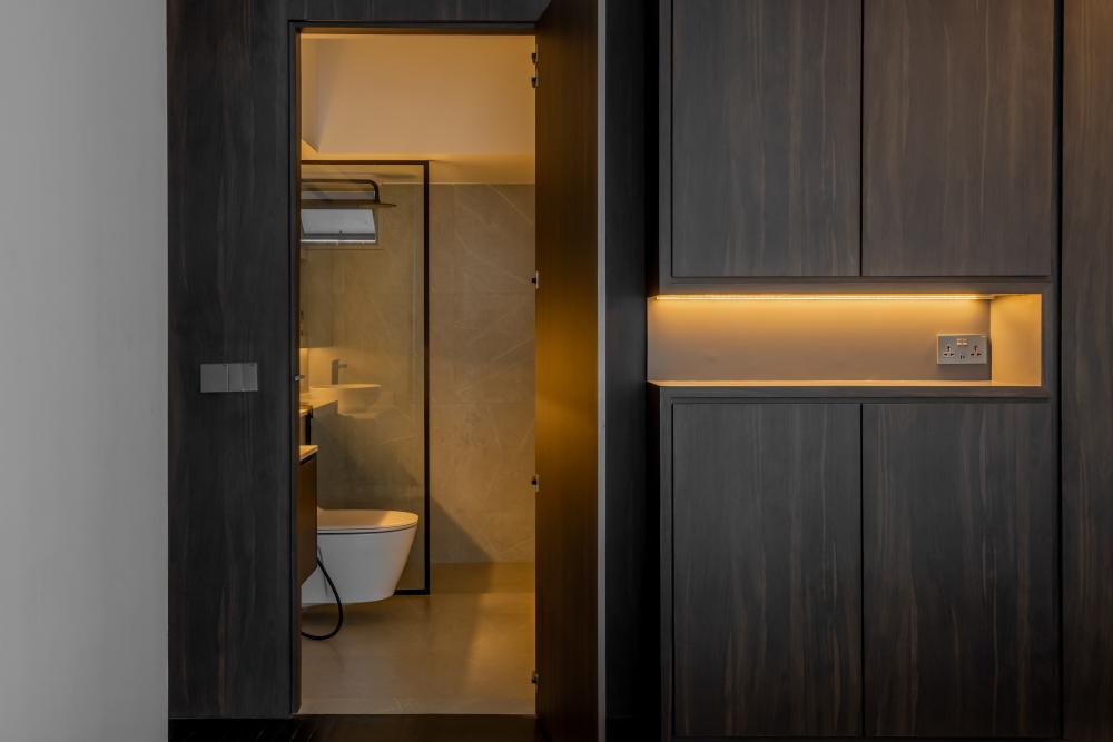 Contemporary Bathroom with Countertop and Cement Floor