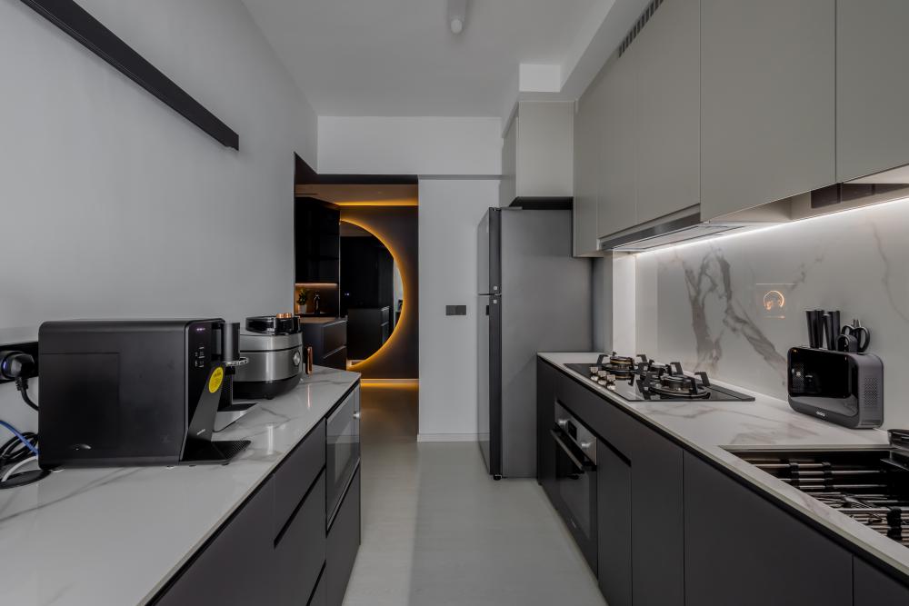 Contemporary Kitchen with Wood Flooring and Kitchen Window