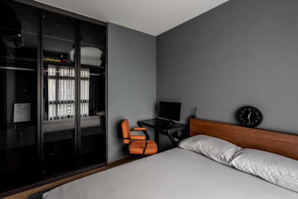 Industrial Bedroom with Vinyl Flooring and Wardrobe