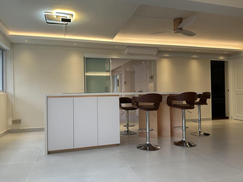 Modern Dining Room with Kitchen Island and Bar Counter