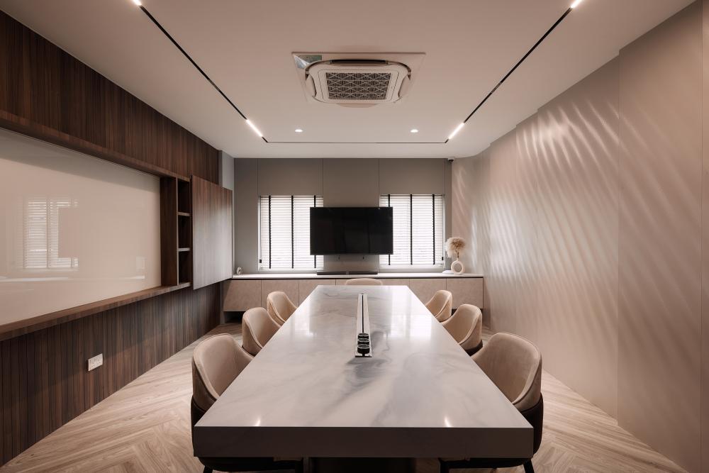 Modern Office with TV and Desk