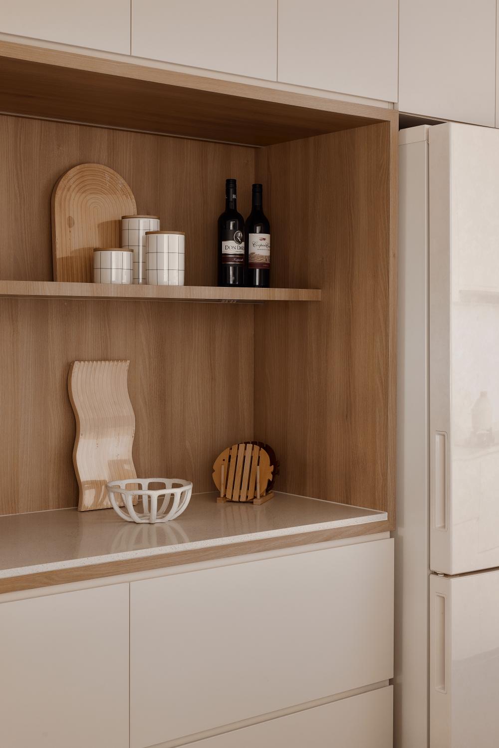 Scandinavian Kitchen with Countertop and Open Kitchen