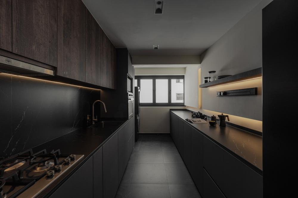 Modern Kitchen with Countertop and Marble Floor