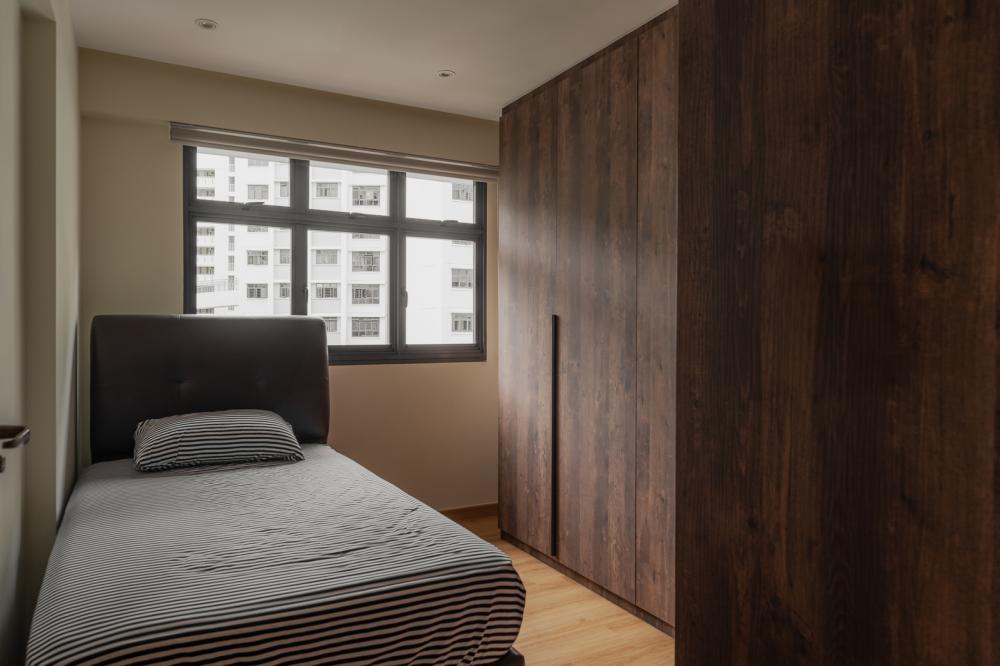 Modern Bedroom with Wood Flooring and Roller Blinds