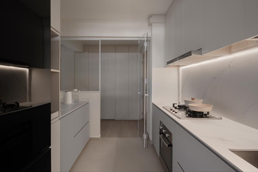 Scandinavian Kitchen with Countertop and Homogeneous Tiles