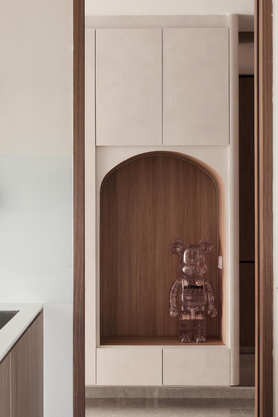 Minimalist Entryway with Seating Bench and Small Storage