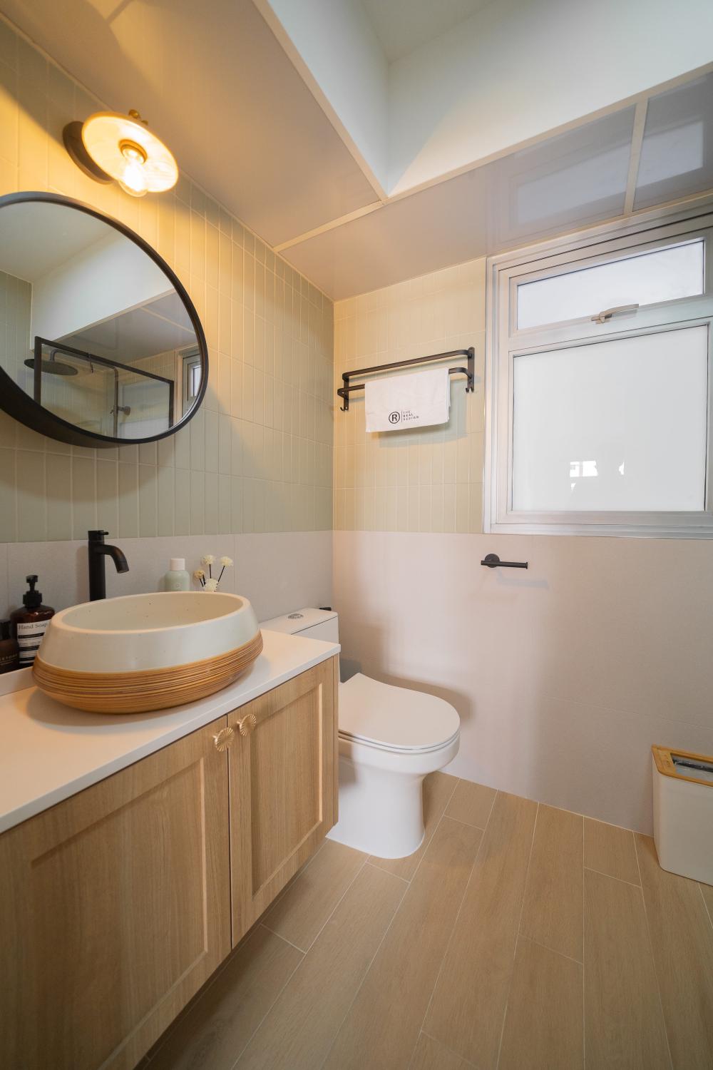 Contemporary Bathroom with Herringbone Tiling and Mirror