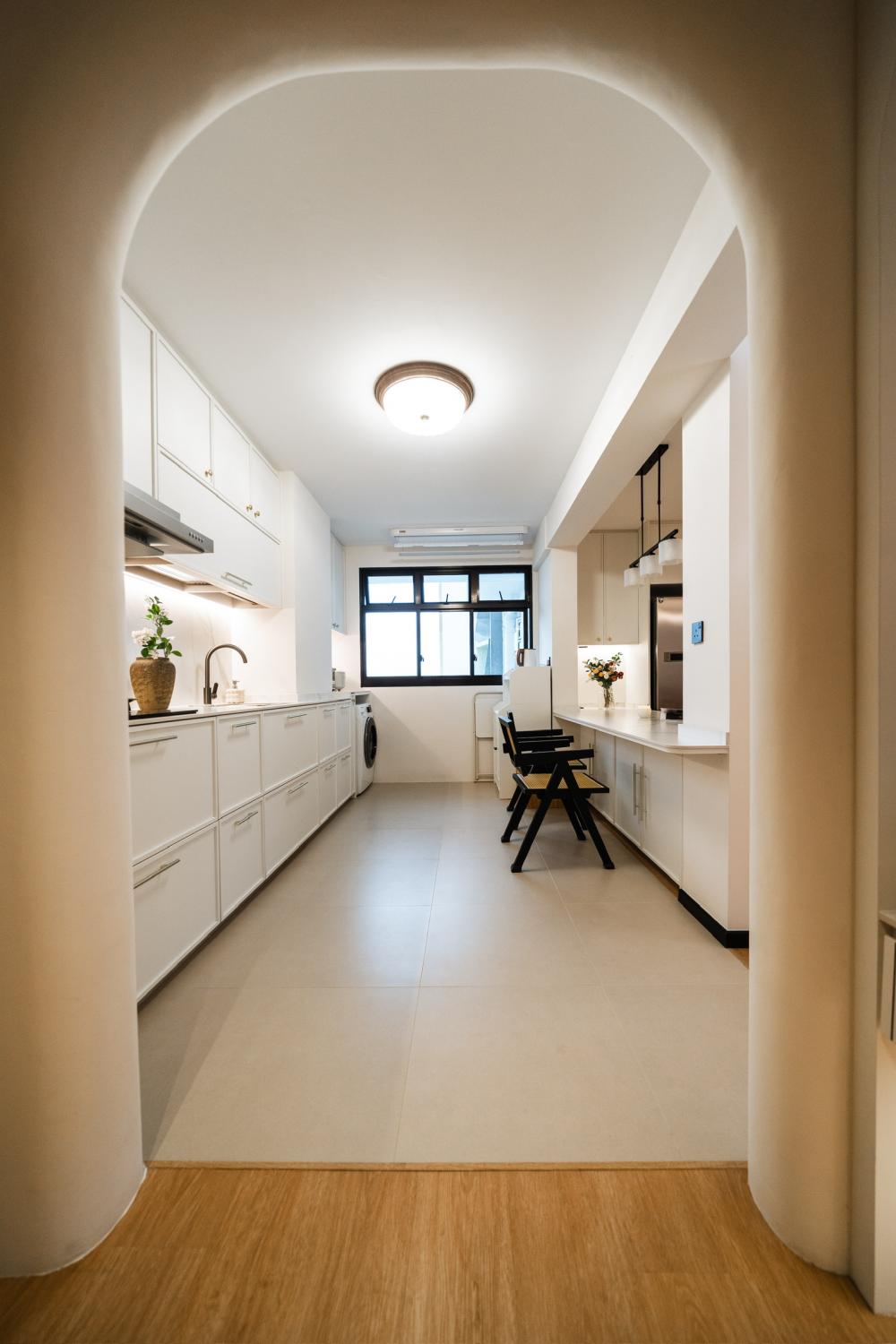 Vintage Kitchen with Kitchen Island and Kitchen Cabinets
