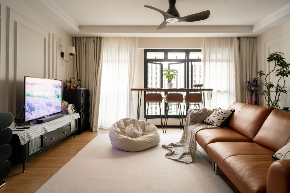 Vintage Living Room with Vinyl Flooring and Window Seat