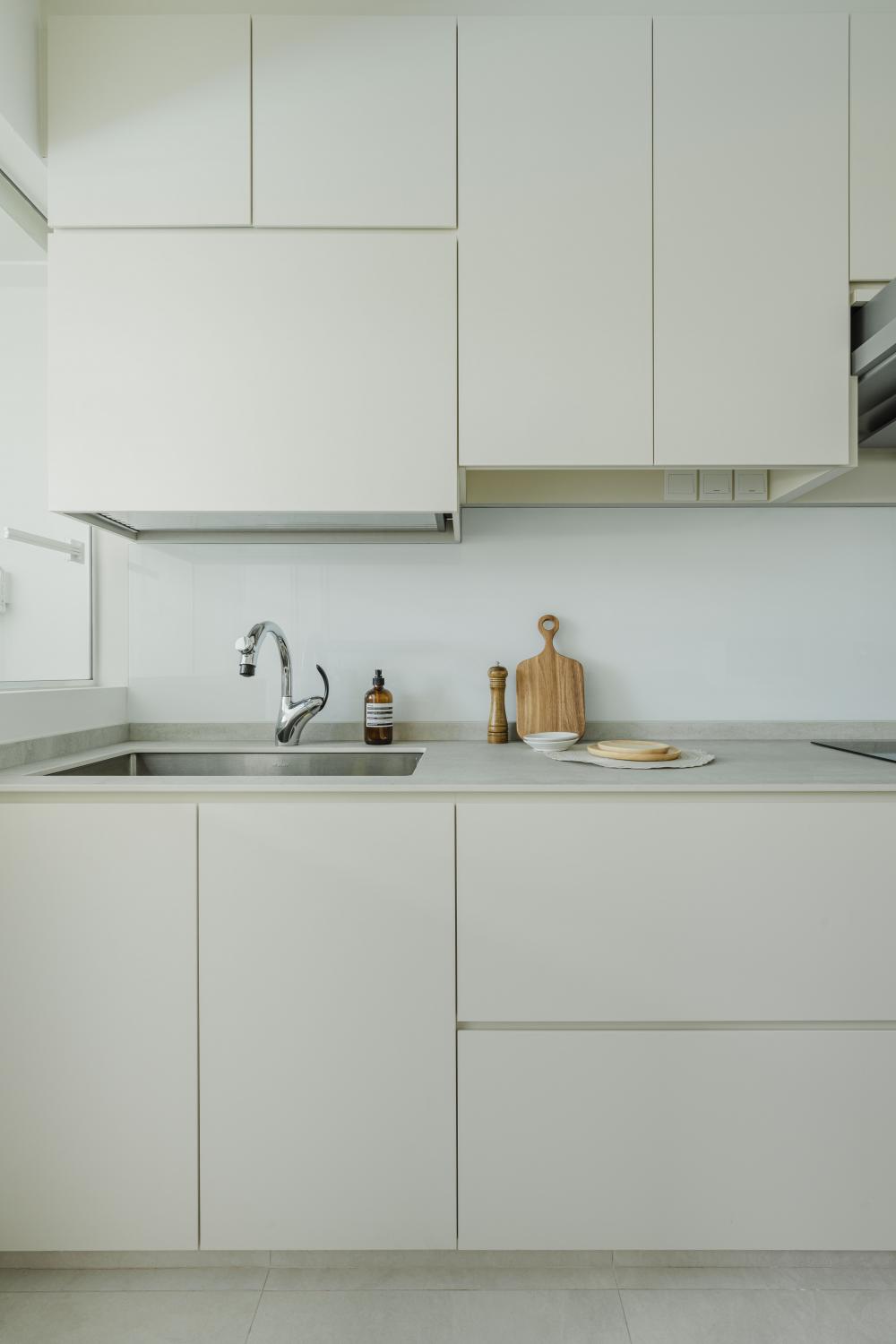 Scandinavian Kitchen with Kitchen Backsplash and Kitchen Accessories