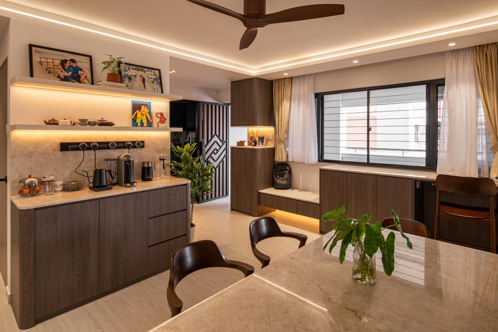 Contemporary Living Room with Homogeneous Tiles and Marble Floor
