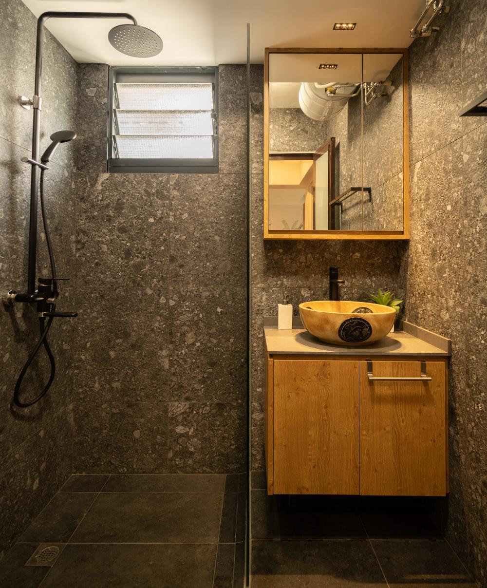 Asian Bathroom with Mirror and Bathroom Storage