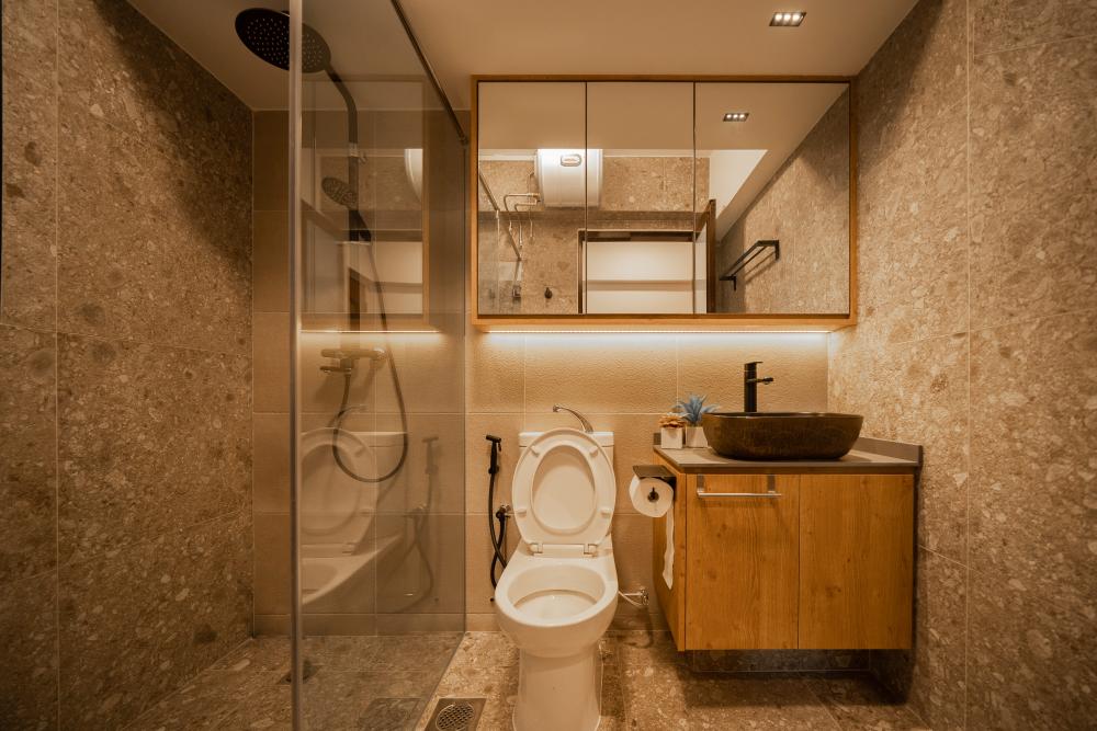 Asian Bathroom with Mosaic and Rainshower
