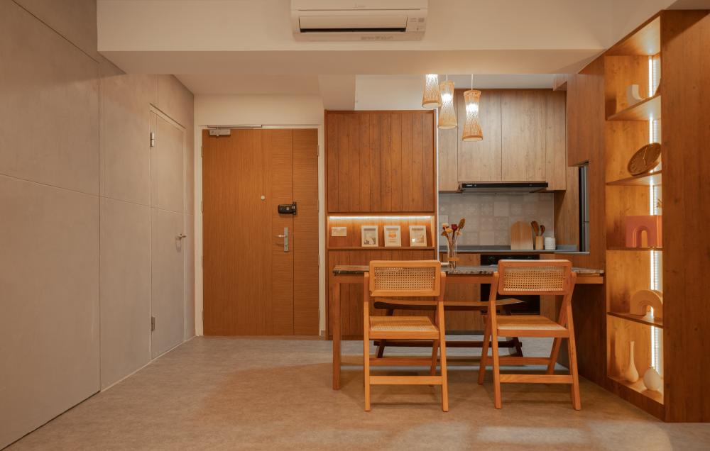 Asian Dining Room with Dining Table and Dining Chairs
