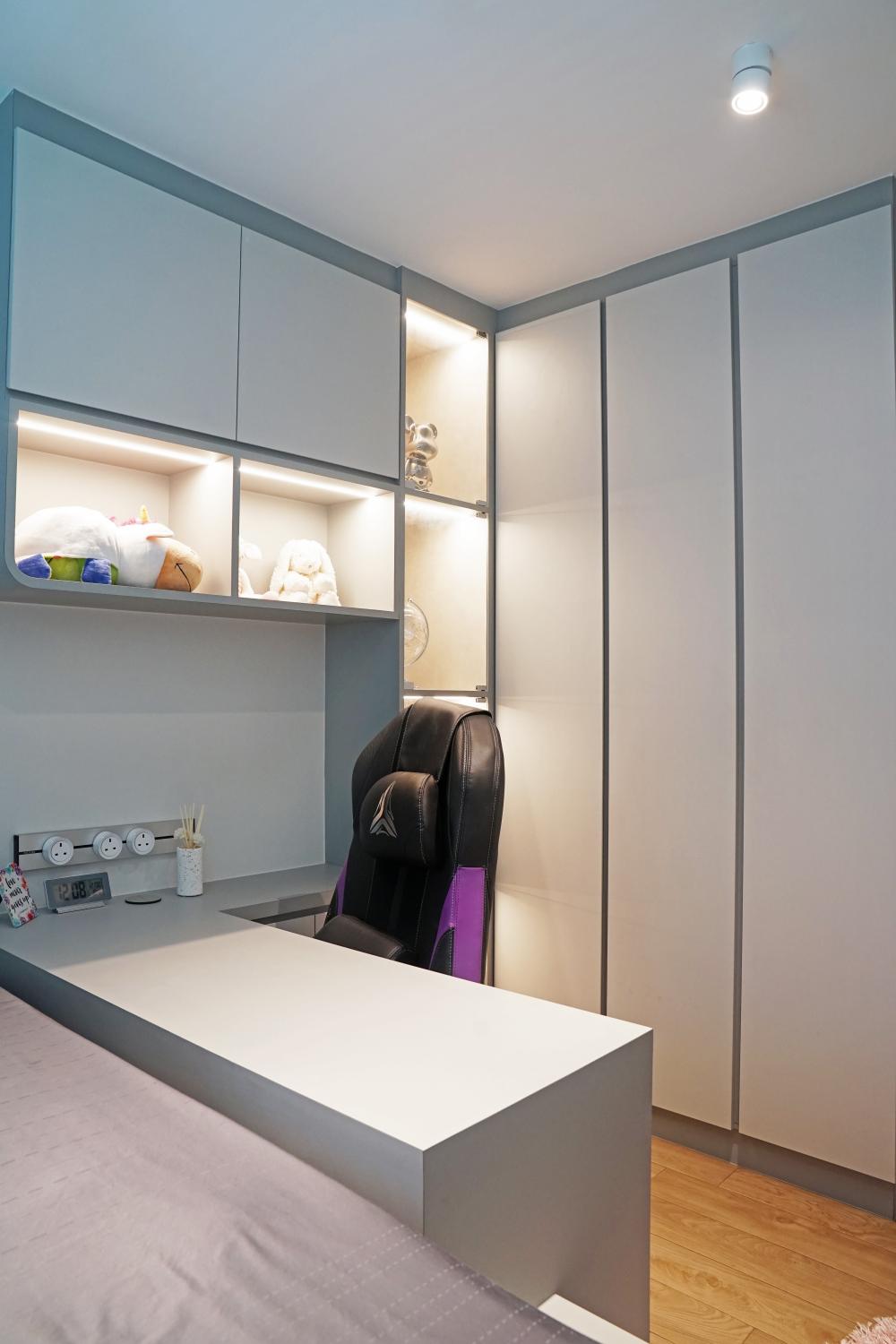 Modern Bedroom with Single Bed and Flooring