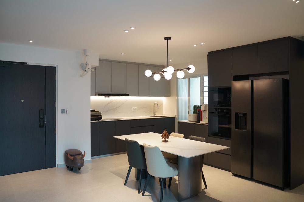 Modern Dining Room with Drop Light and Dining Table