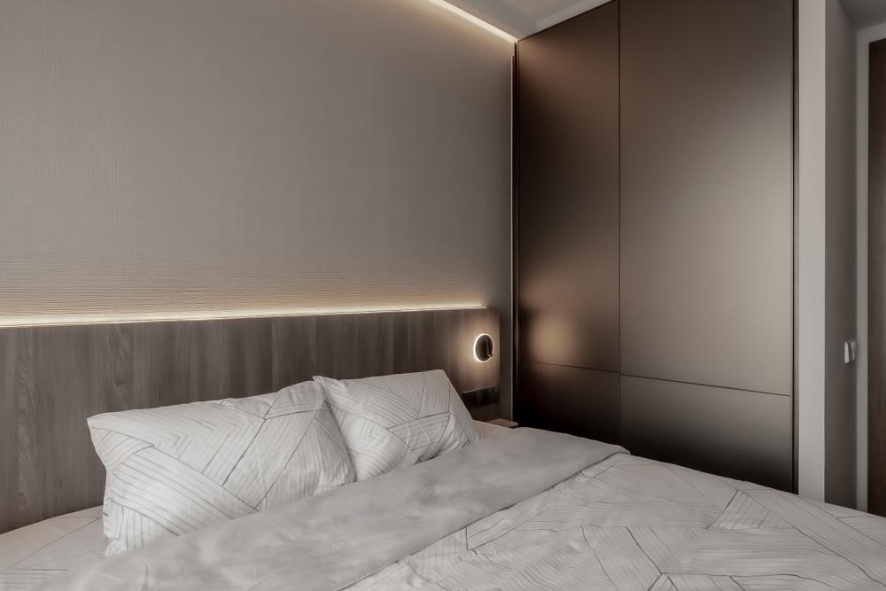 Modern Bedroom with Bed and Lighting