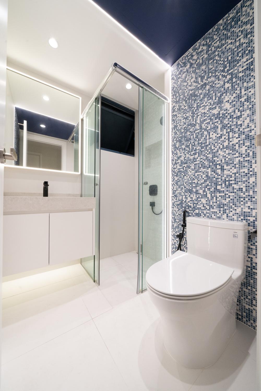 Contemporary Bathroom with Countertop and Mirror