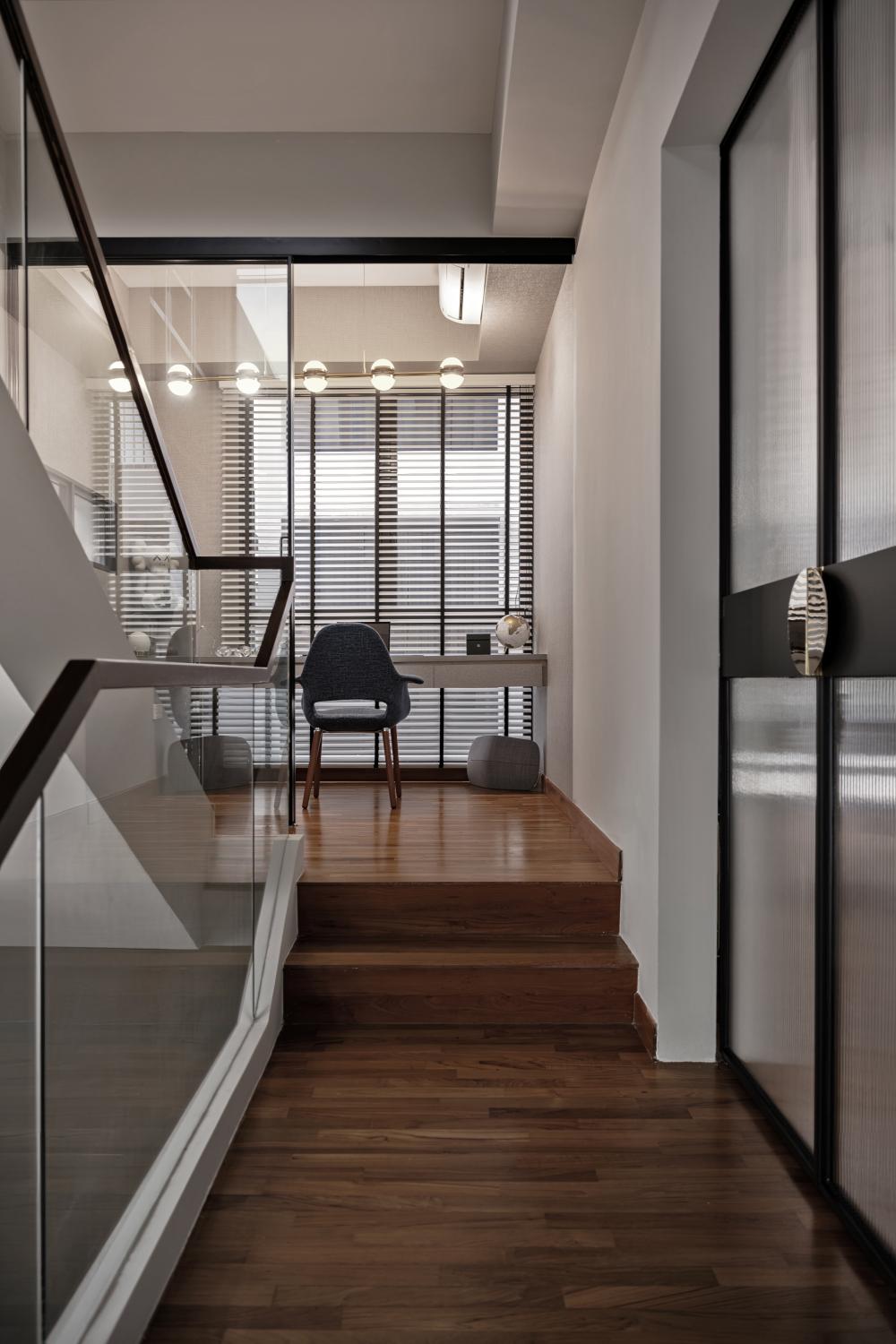 Modern Kitchen with Cement Floor and Granite Floor