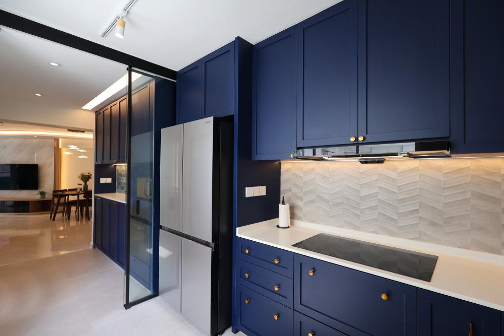 Contemporary Kitchen with Kitchen Window and Kitchen Accessories