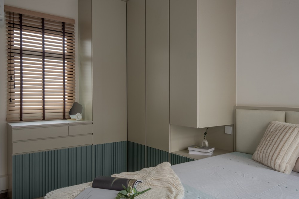 Contemporary Bedroom with Wardrobe and Built-in Bed