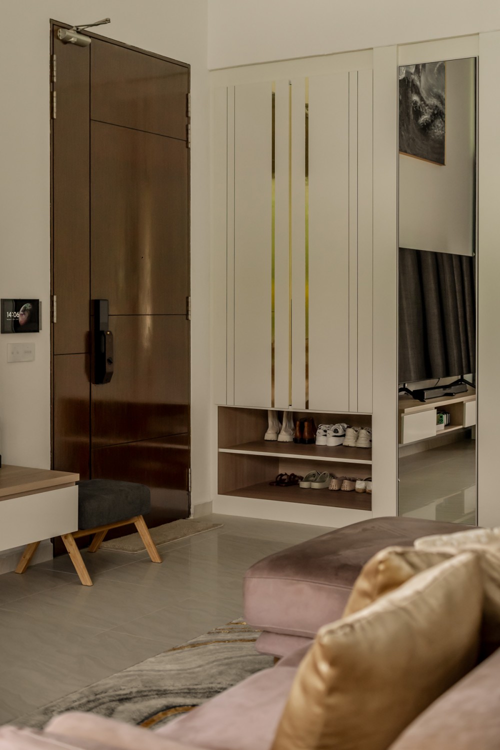 Contemporary Living Room with Mirror and Carpet