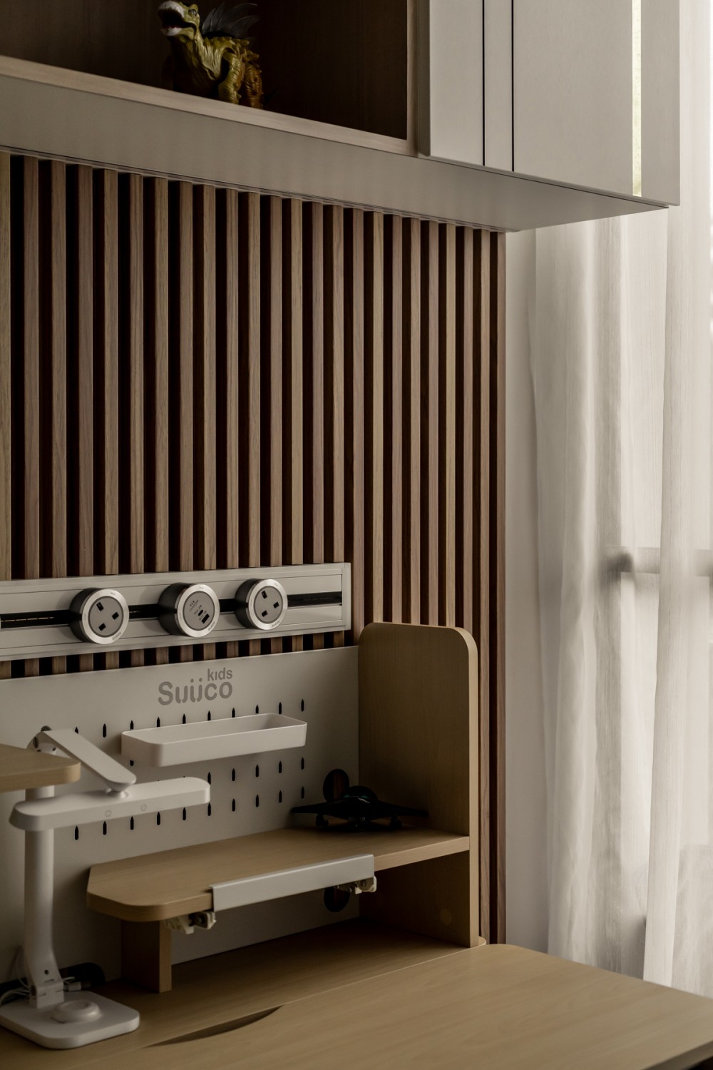 Contemporary Study with Bookshelf and Feature Wall