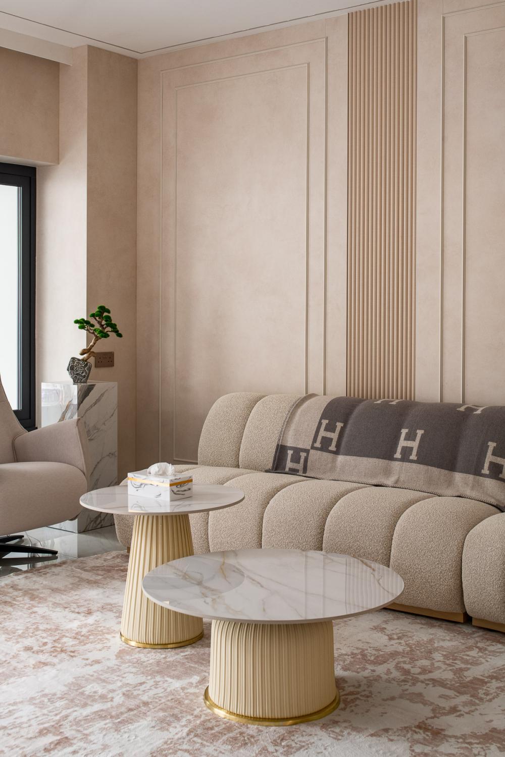 Contemporary Living Room with Feature Wall and Paintings