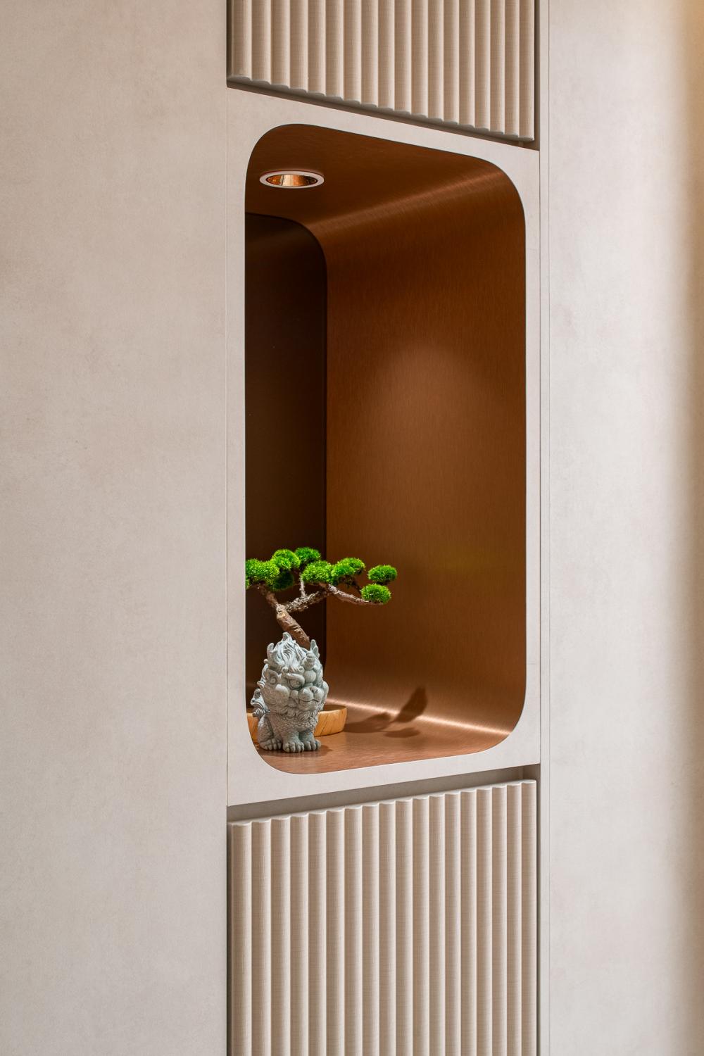 Contemporary Living Room with Bookshelf and Settee