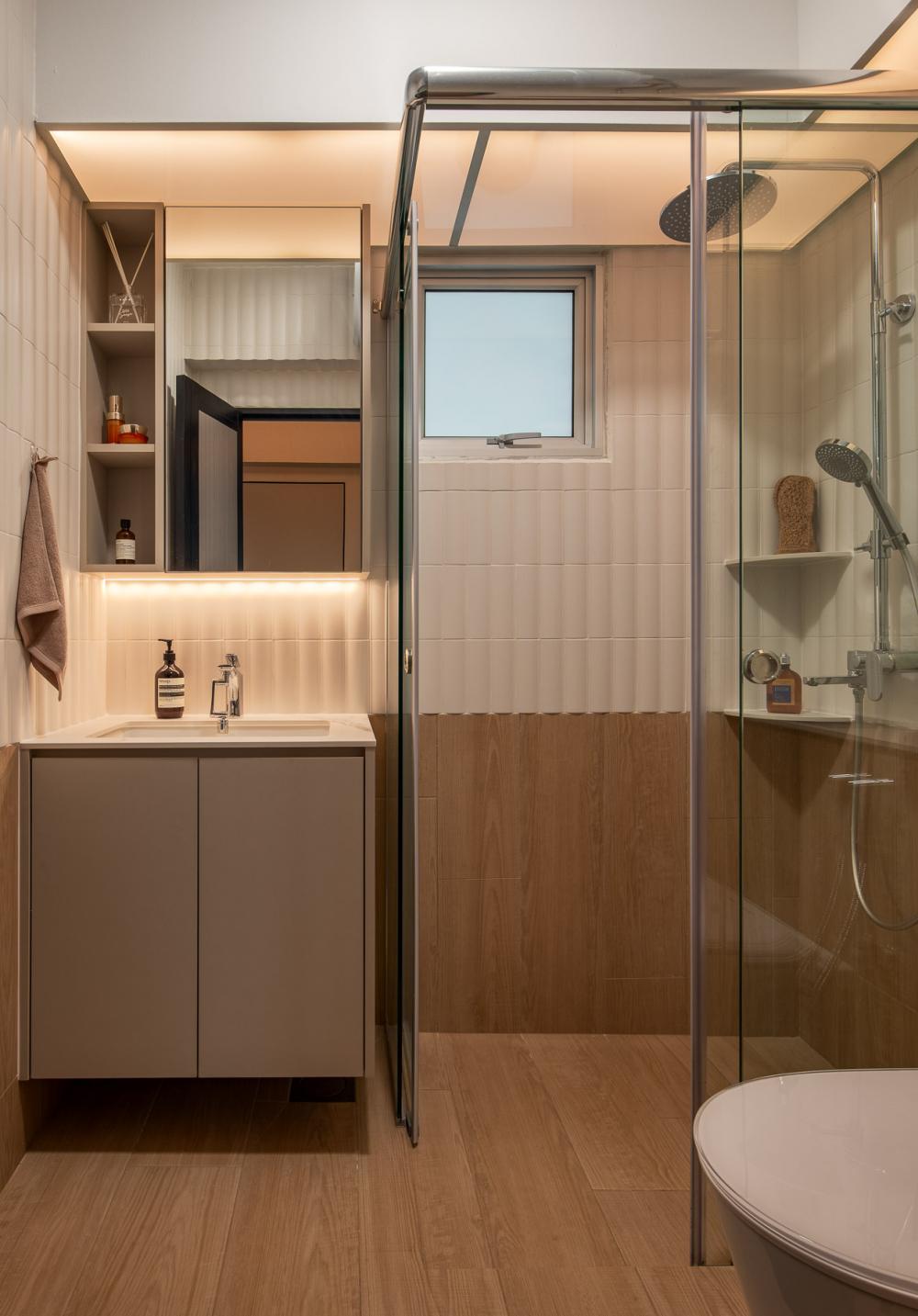 Scandinavian Bathroom with Countertop and Homogeneous Tiles