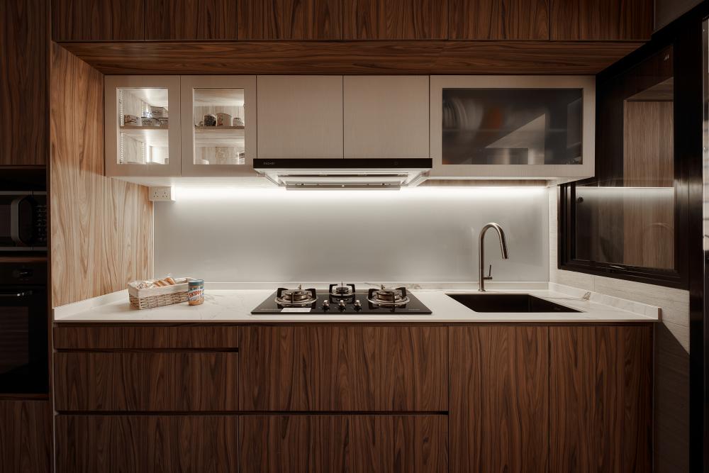 Scandinavian Kitchen with Kitchen Island and Breakfast Counter