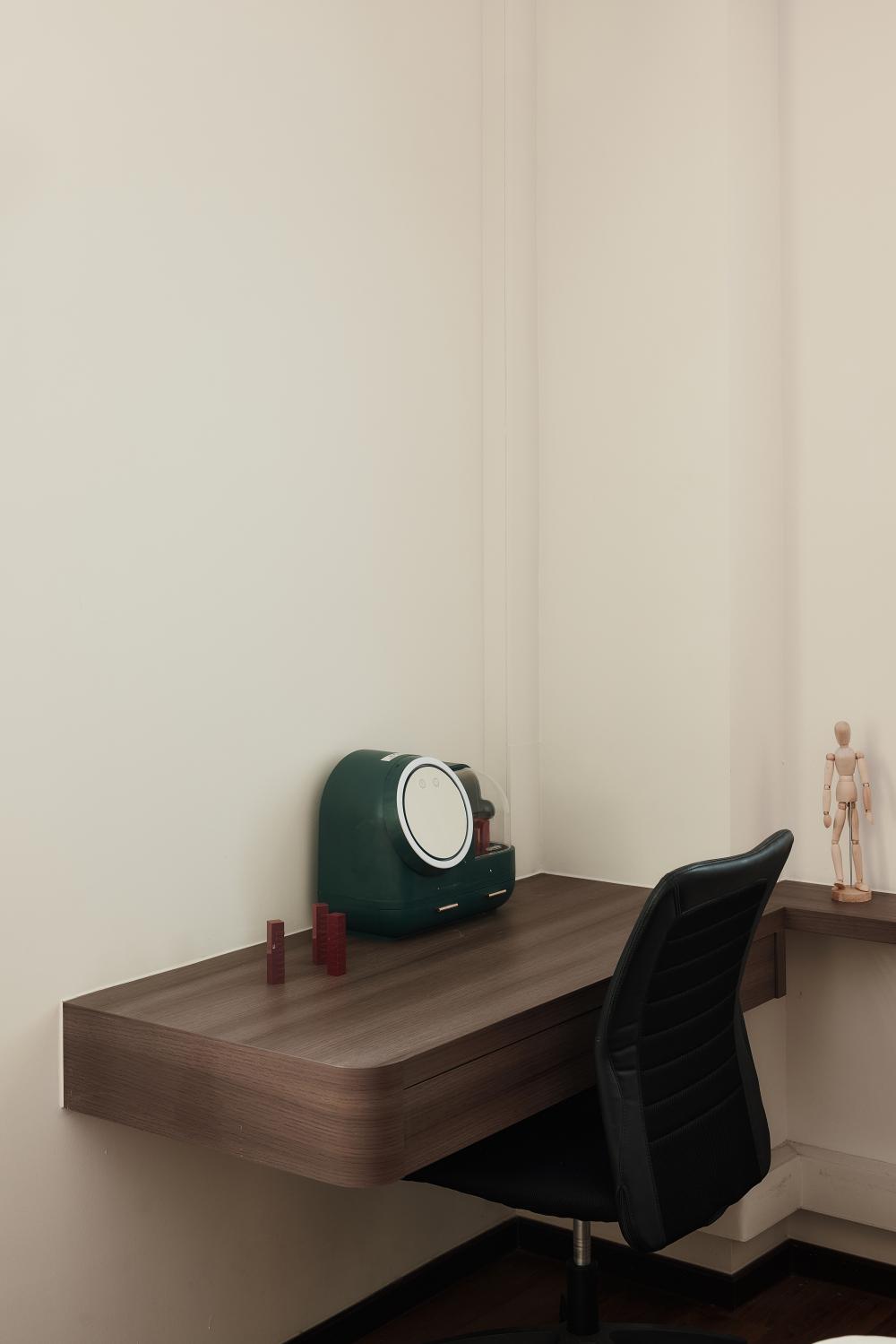 Modern Bedroom with Bedside Table and Dressing Table