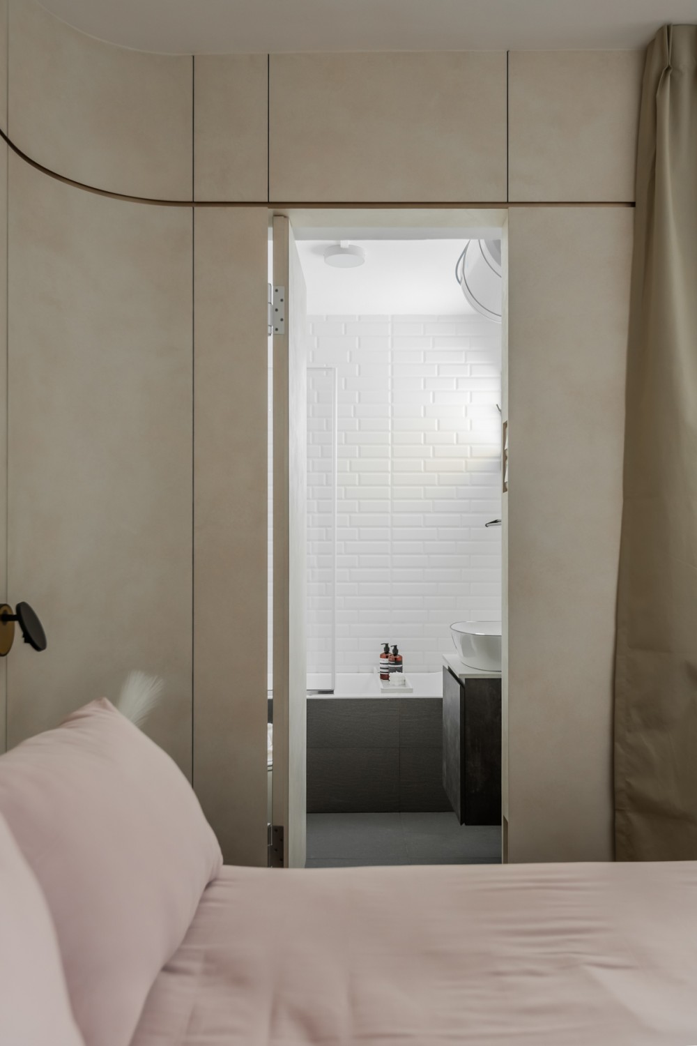 Modern Bedroom with Feature Wall and Curtain