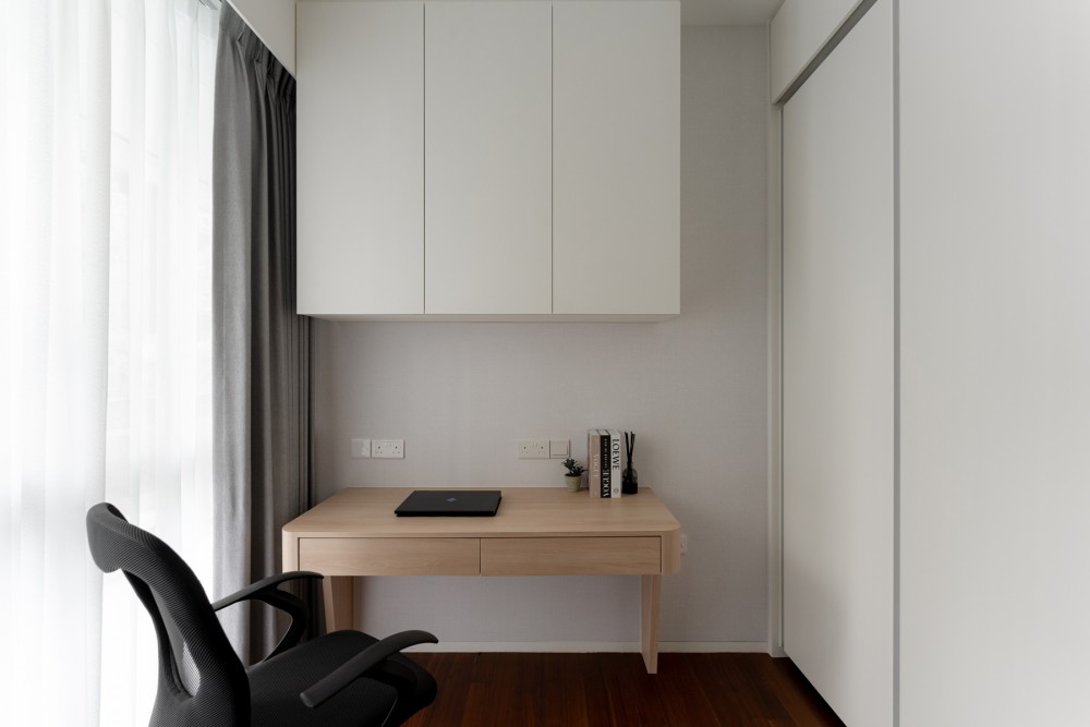 Modern Study with Wardrobe and Sliding Wardrobe
