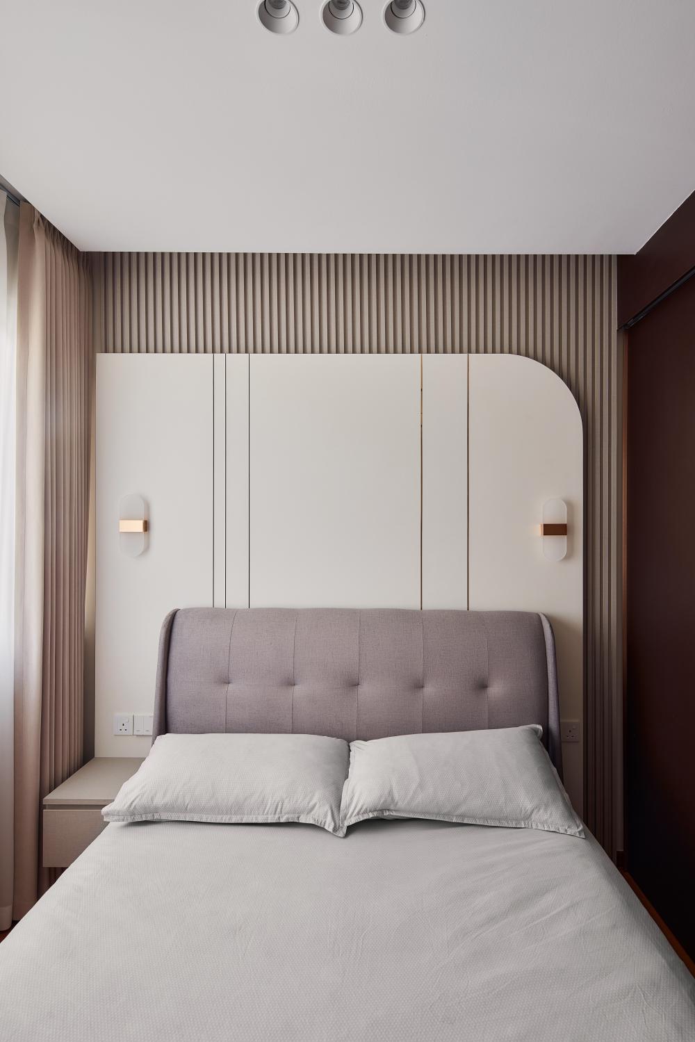 Modern Bedroom with Bedside Table and Queen Bed