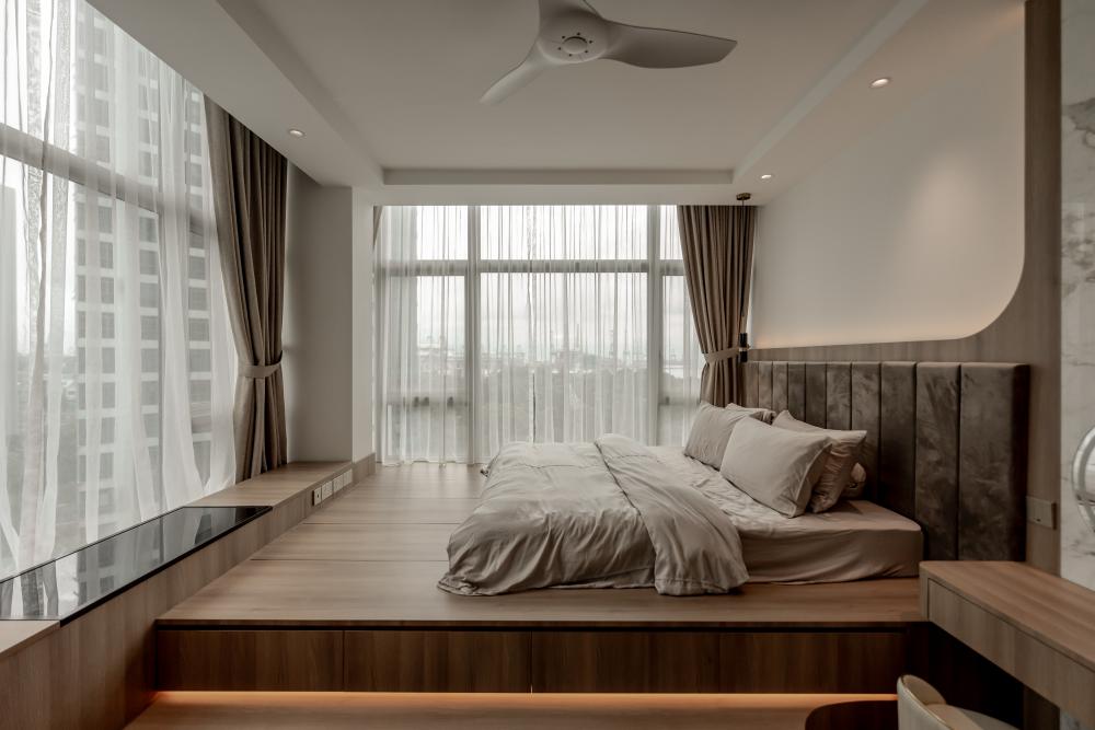 Modern Bedroom with Platform Bed and Ceiling Light