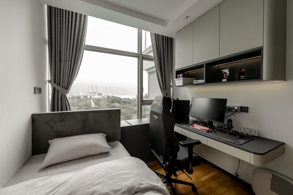 Modern Bedroom with Bookshelf and Desk