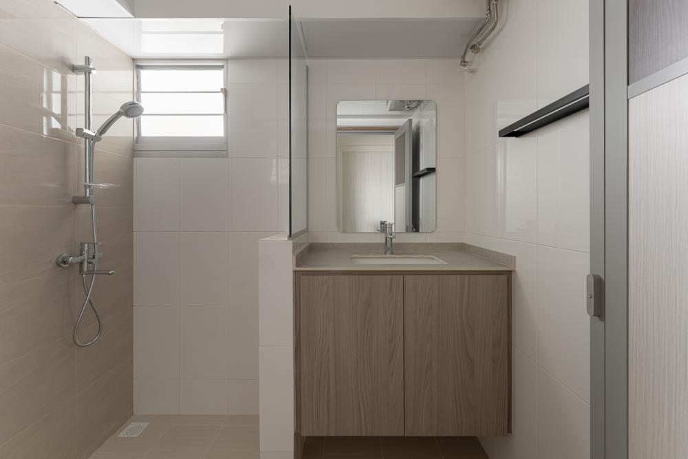 Scandinavian Bathroom with Countertop and Homogeneous Tiles