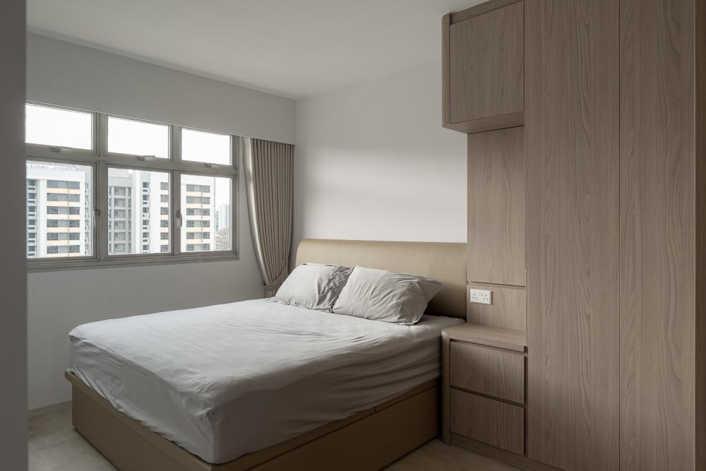 Scandinavian Bedroom with Vinyl Flooring and Wardrobe