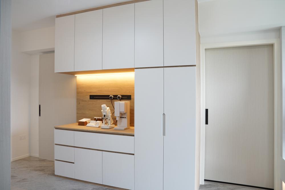 Modern Dining Room with Cove Lighting and Lighting