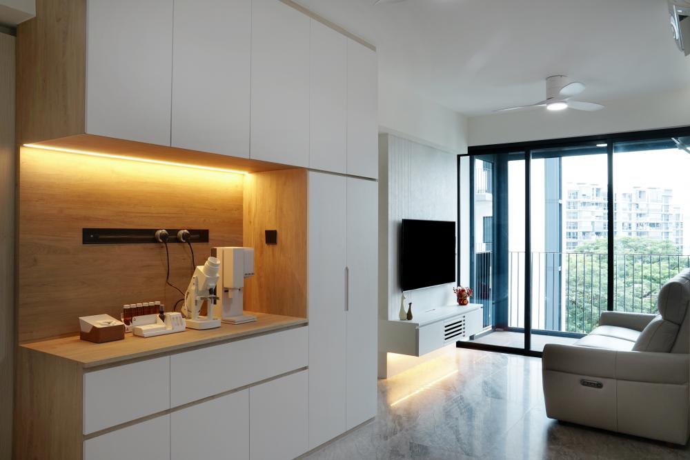 Modern Dining Room with Cove Lighting and Lighting