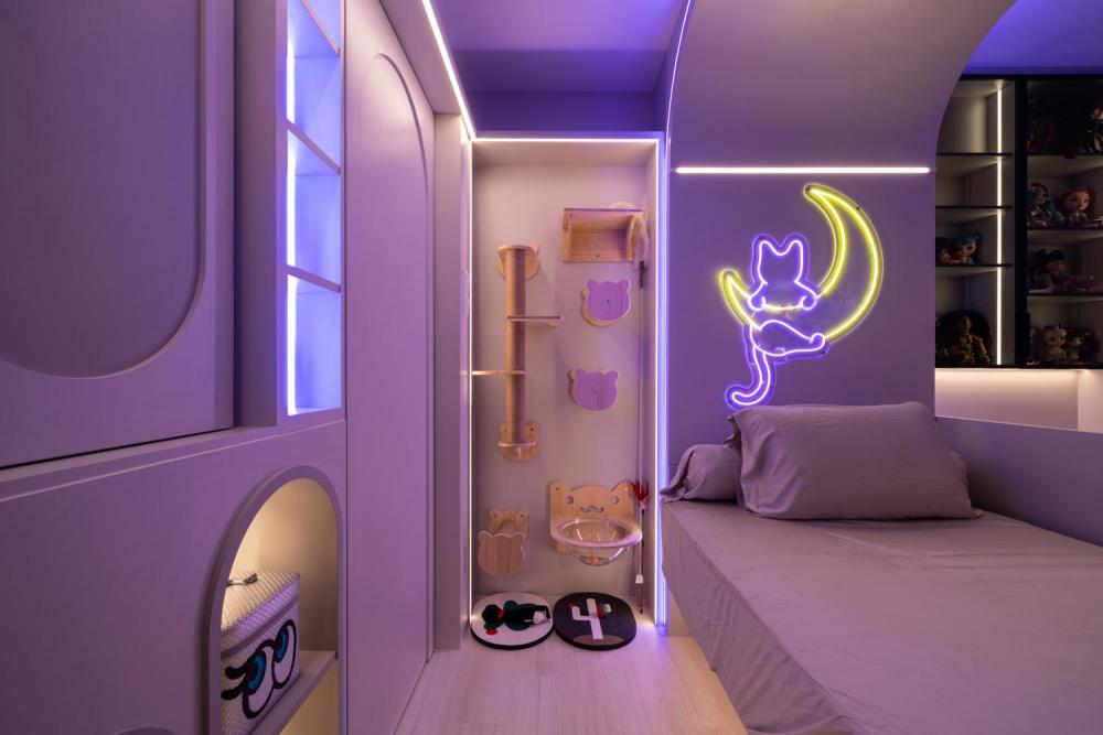 Modern Bedroom with Wardrobe and Closet