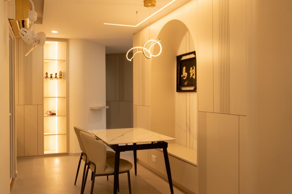 Modern Dining Room with Downlights and Dining Table
