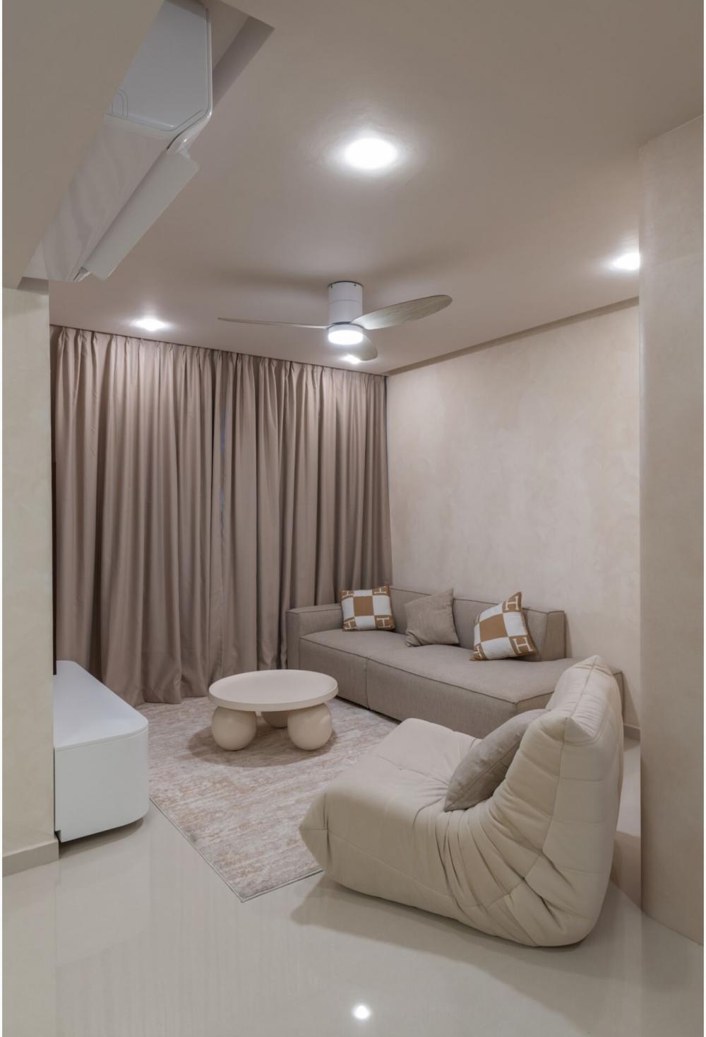 Minimalist Living Room with Homogeneous Tiles and TV Console