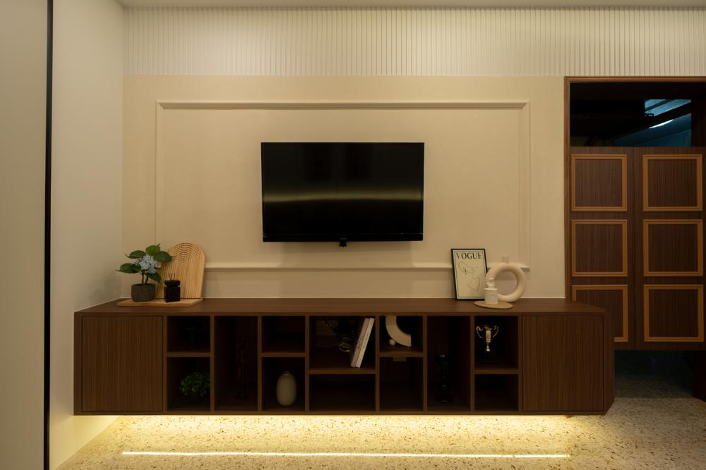 Country Living Room with Feature Wall and Drop Light