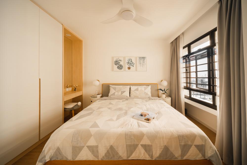 Minimalist Bedroom with Wood Flooring and Closet