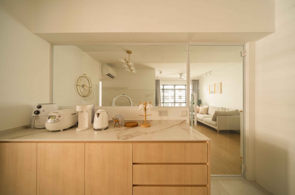 Minimalist Pantry with Bookshelf and Queen Bed