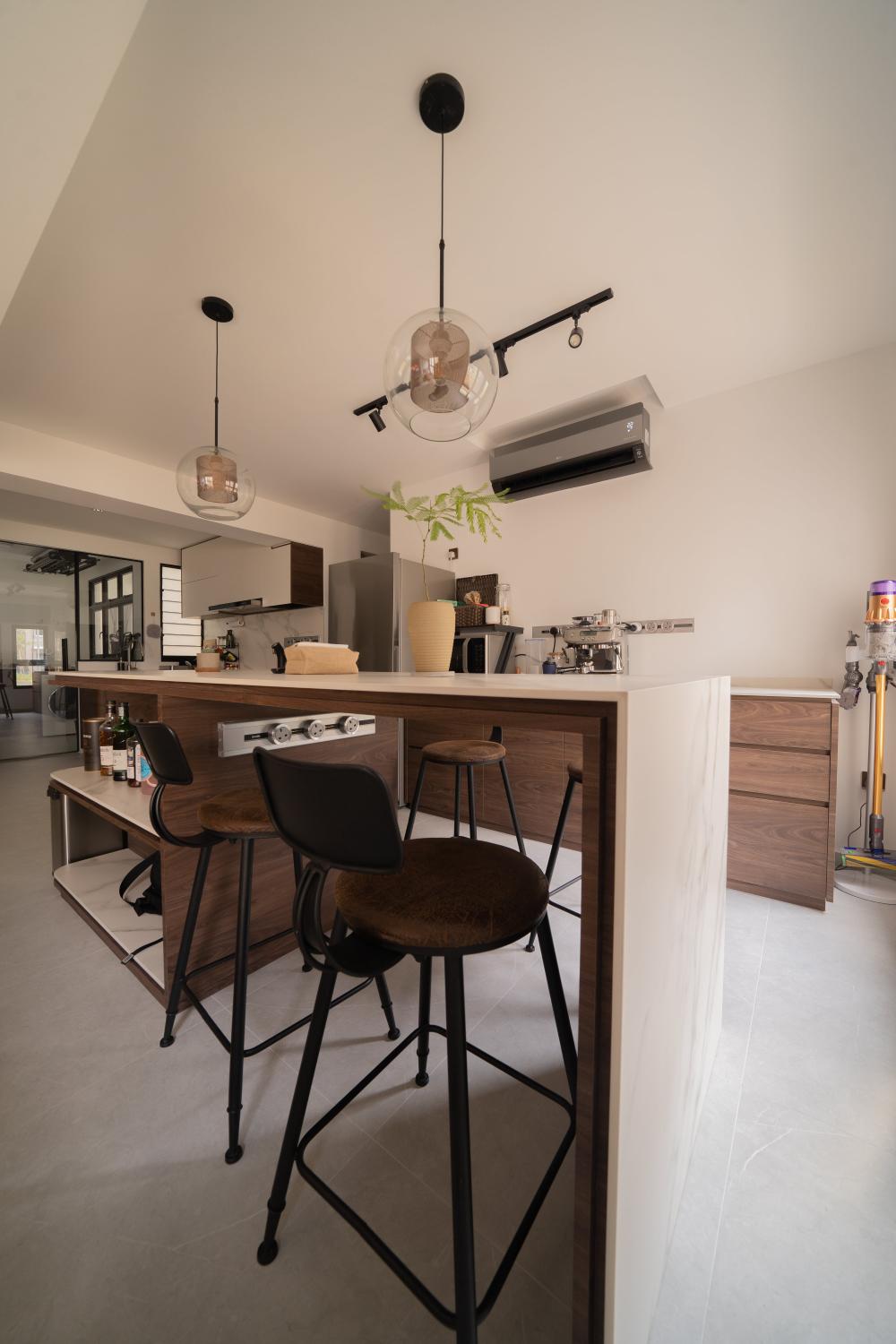 Contemporary Dining Room with Drop Light and Kitchen Island