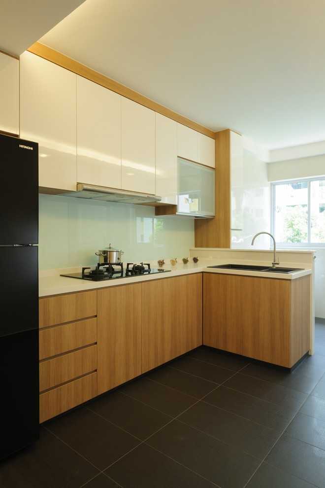 Contemporary Kitchen with Wood Flooring and Kitchen Window