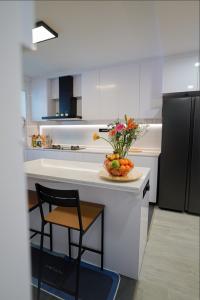 Contemporary New 4-Room HDB by Hamid & Sons Interior Design
